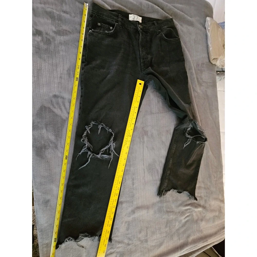 Free People We The Free Black Distressed Straight Leg Jeans Button Fly size 27